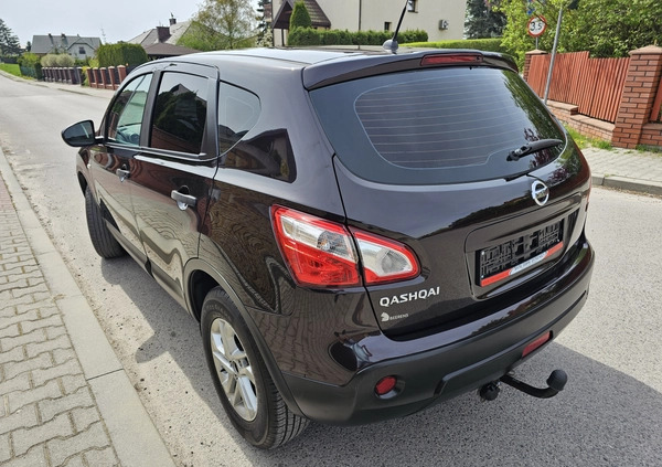 Nissan Qashqai cena 35400 przebieg: 144000, rok produkcji 2012 z Stronie Śląskie małe 631